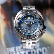 Load image into Gallery viewer, Proxima Turtle Tapisserie Dial Highbeat